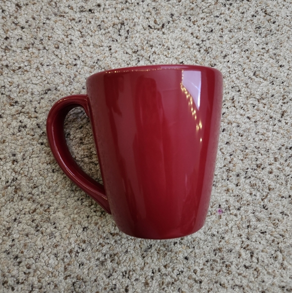 Happy Holiday red mug - Picture 4 of 5